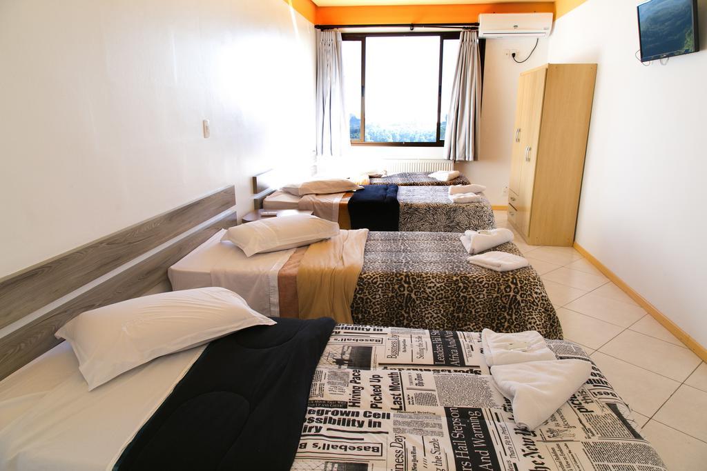 Hotel Bemtevi Фаропиля Екстериор снимка
