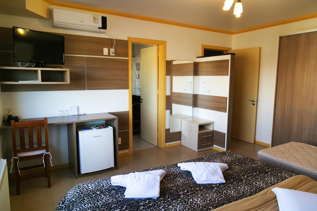 Hotel Bemtevi Фаропиля Екстериор снимка